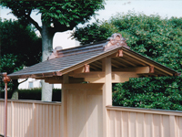 中門 屋根銅板葺き